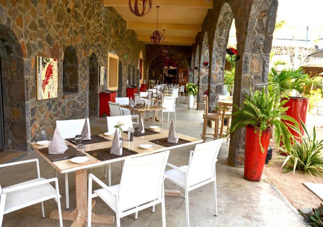 فندق بيريبيرفي  Hacienda Plaza المظهر الخارجي الصورة