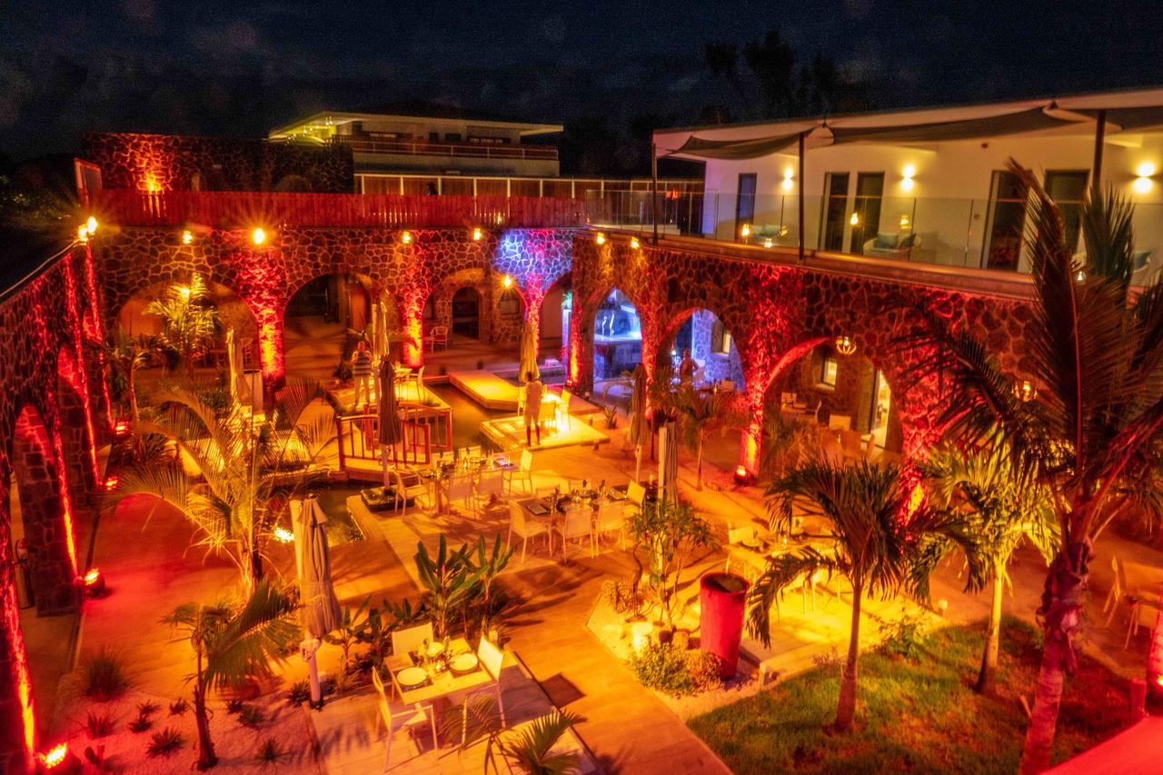 فندق بيريبيرفي  Hacienda Plaza المظهر الخارجي الصورة