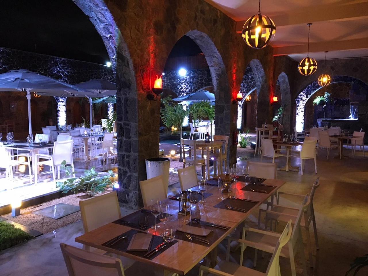 فندق بيريبيرفي  Hacienda Plaza المظهر الخارجي الصورة