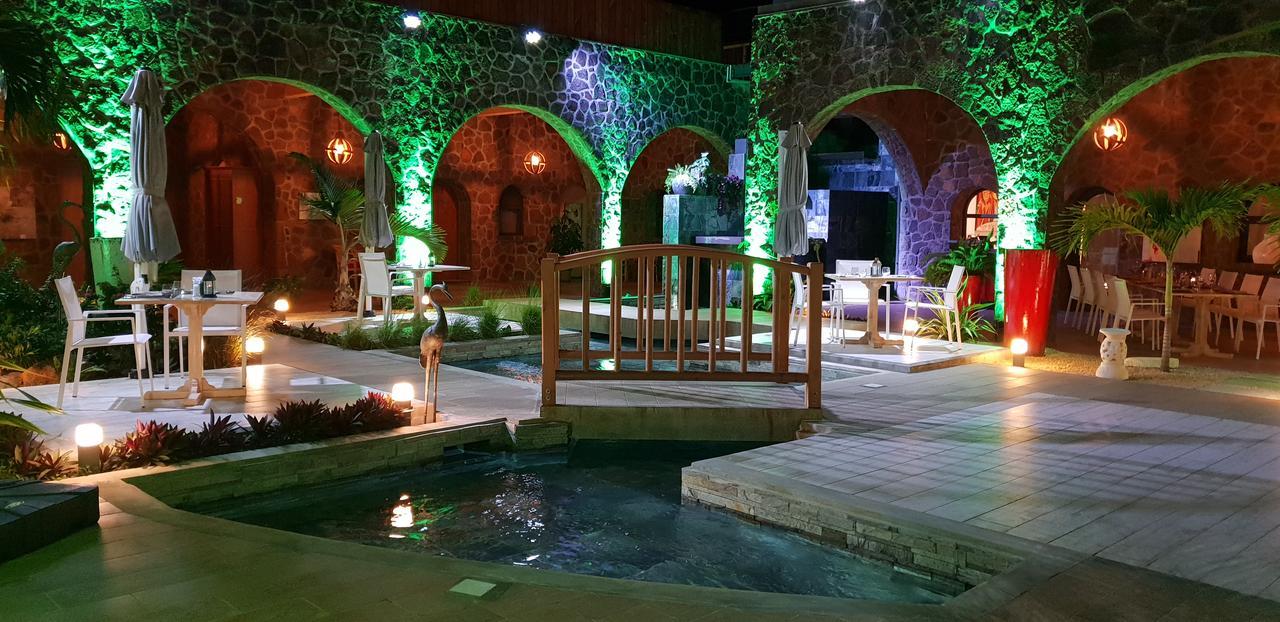فندق بيريبيرفي  Hacienda Plaza المظهر الخارجي الصورة